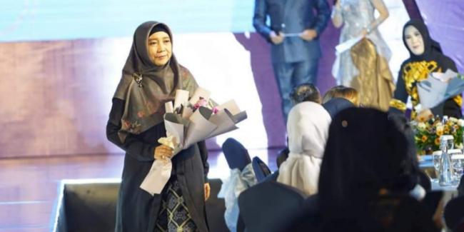 Wagub Rohmi Berpesan Pada Putri Indonesia Agar Menceritakan Keindahan NTB